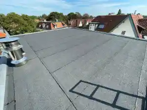 Bitumen Dakrenovatie: Waterdicht & Onderhoudsvrij voor Lange Termijn!.jpg