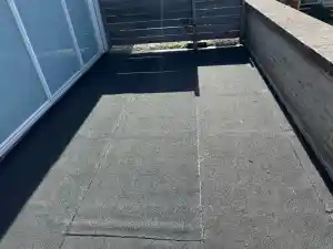 Perfect bitumendak, zelfs in de brandende zon! ☀️🔨.jpg