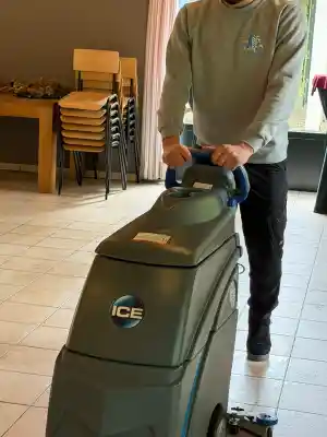 schoonmaakbedrijf_almere_FFA_diensten_B.V._4.jpg