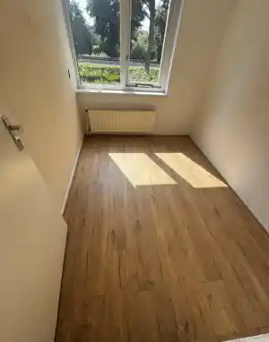 vloerlegger_stiens_Vloerenservice_Boonstra_7.jpg