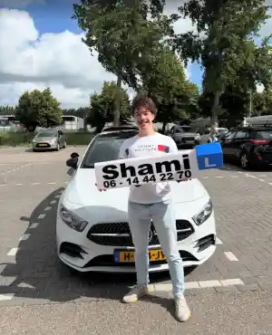 rijschool_zaandam_Rijschool_Shami_3.jpg