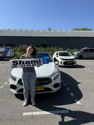 rijschool_zaandam_Rijschool_Shami_6.jpg