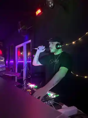 dj_stadtallendorf_Europe_DJs_entertainment__3.jpg