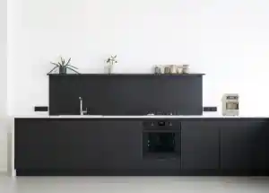 schreiner_berlin-kreuzberg_STUDIOLIVIUS_maßgefertigte_Einbauküchen_6.jpg