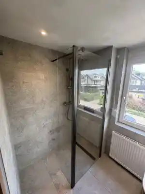 Badkamer renovatie .jpg