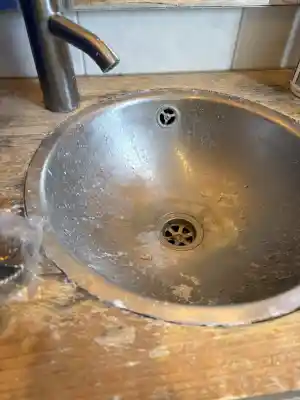 schoonmaakbedrijf_sambeek_Blink_&_Babbel_Schoonmaakdiensten_5.jpg