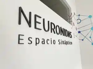 terapia-pareja_elda_NEURÓNIDAS_ESPACIO_SINÁPTICO_S.L._6.jpg