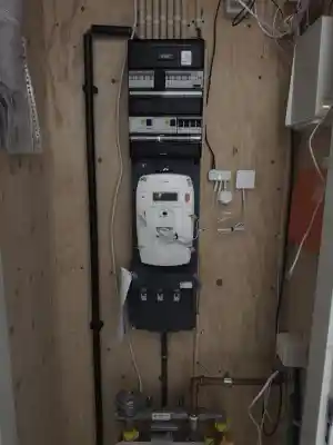 elektricien_sint-maarten_Jong._Elektra_3.jpg