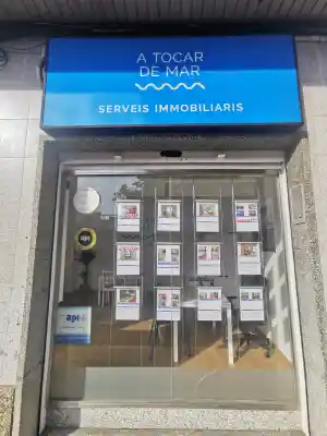 agencia-inmobiliaria_badalona_A_Tocar_de_Mar_Servicios_Inmobiliarios_3.jpg