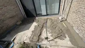 Aanleg terras, chape en keramische tegels.jpg