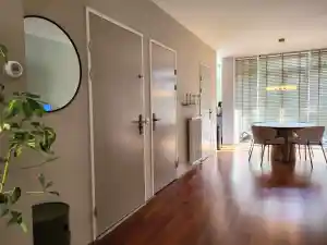 Van studentikoos naar stijlvol. Appartement Amsterdam.jpg