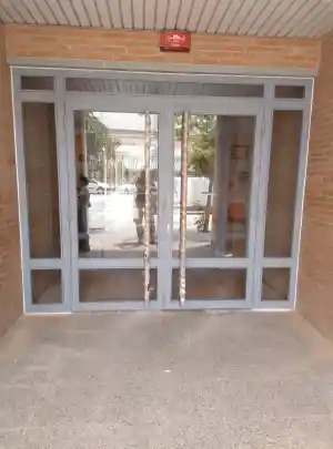 carpintero_cuarte-de-huerva_Carmov_Carpinteria_Metalica_S.L._2.jpg