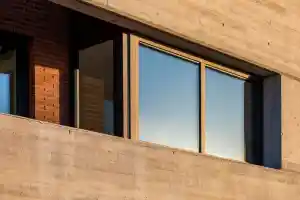 carpintero_l-hospitalet-de-llobregat_Factoria_Canabal_-_Ventanas_Finstral_Barcelona_2.jpg