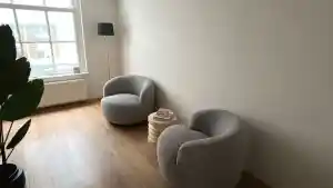 relatietherapeut_amsterdam_Praktijk_Nieuwezijds_4.jpg