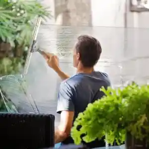 reinigungsfirma_ammersbek_ProLux_Glas-_und_Gebäudereinigung_5.jpg