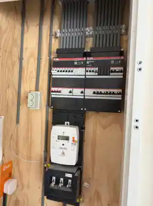 elektricien_gorinchem_HI_Bouw_&_Techniek_B.V._3.jpg