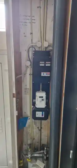 elektricien_luttelgeest_Ceb_service_5.jpg