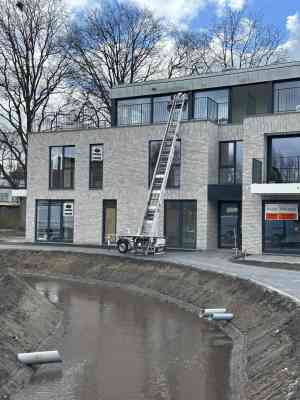 verhuisfirma_schoten_Home_Ladderlift_5.jpg