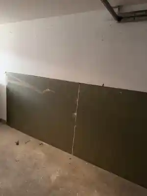 Trockenbau einer Garage .jpg