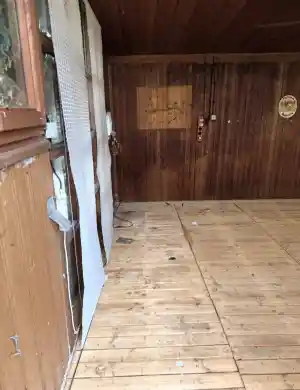 Entrümpelung einer kleinen Scheune .jpg