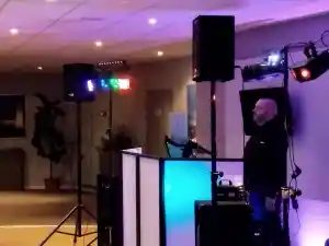 dj_k%C3%B6tzschau_PPET_Partyplaner_im_Saalekreis_Nadine_und_Michael_Prosche_GbR_7.jpg
