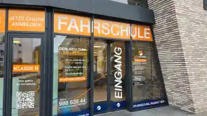 fahrschule_bielefeld_Fahrschule_Spurwechsel_4.jpg