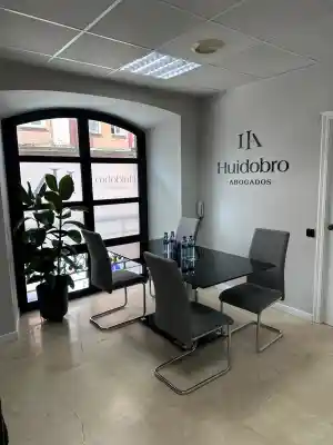 abogado_gijon-xixon_Huidobro_Abogados_3.jpg