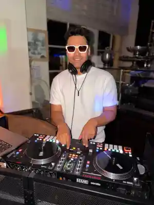 dj_wiesbaden_Neon_Lights_2.jpg