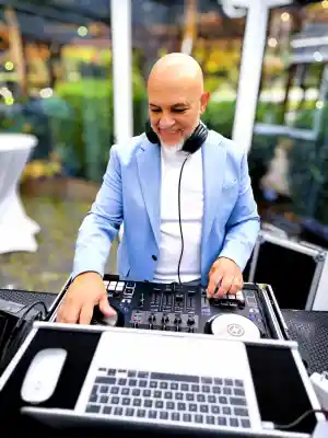dj_weinheim_Marco_Serra_Italienische_Live-Musik_7.jpg