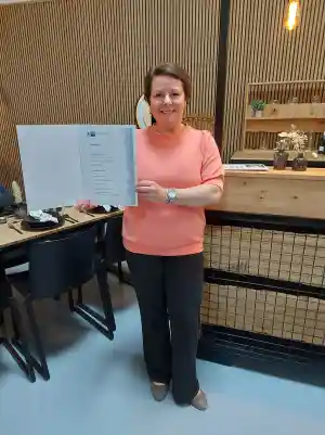 freie-redner_karlsruhe_Miss_Wortgewandt_Freie_Rednerin_(IHK)_6.jpg