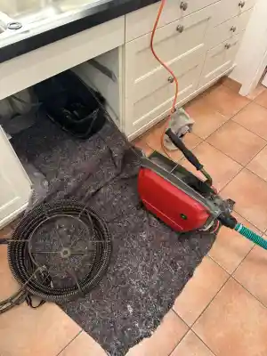 rohrreinigung_hamburg-sasel_PipeHero_Hamburg_Rohrreinigung_Notdienst_24/7_3.jpg