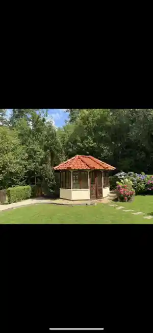 Sanierung eines Pavillons .jpg