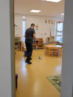 Kindergarten- Grundreinigung - Monatlich.jpg