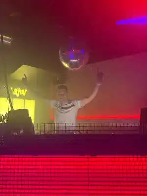 dj_den-haag_Dj_Jans_2.jpg