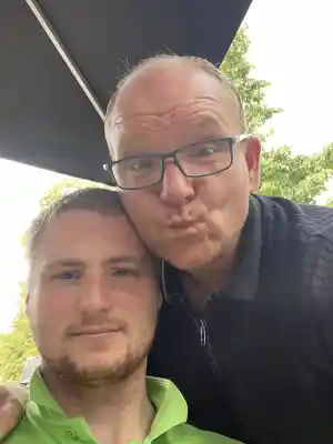 Van Est.jpg