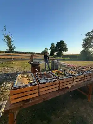 Firmenfeier Grillfest - 100 Jahr Firmenjübiläum.jpg
