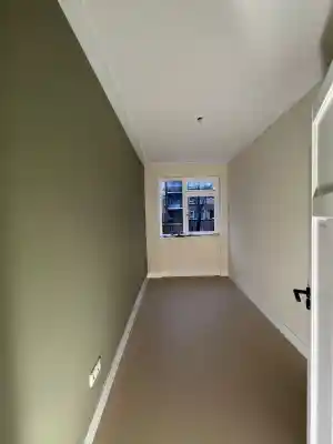 Oud hout repareren en verven met latexverf..jpg