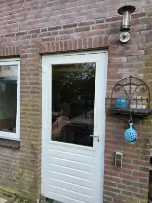 2 ruiten mogen vervangen.jpg