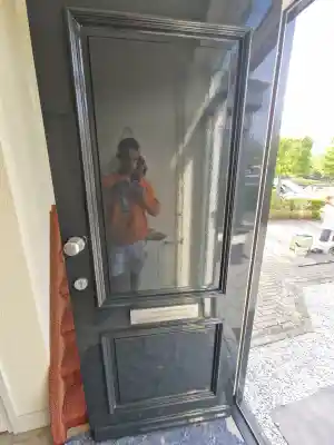 Hele huis aan de buitenkant geschilderd.jpg