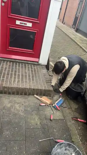 Klein voegwerk herstel .jpg