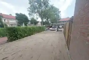 Betegelen + Hekwerk Vervangen.jpg