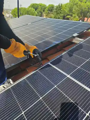 INSTALACION SOLAR FOTOVOLTAICA EN LAS ROZAS DE MADRID.jpg