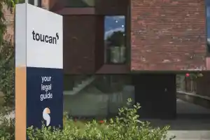 advocaat_gent_Toucan_2.jpg