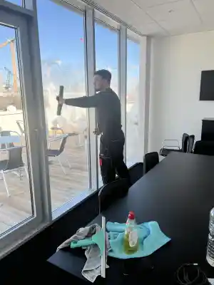  bauma – Glasreinigung für Messestände .jpg