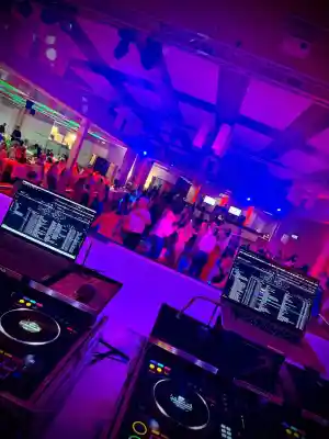 dj_hessisch-oldendorf_DJ_Project_Rascal_-_Hochzeits-_und_Event_DJ_3.jpg