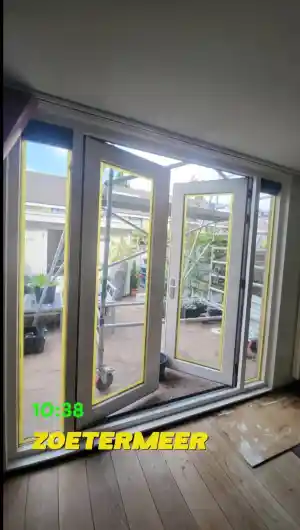 Wambahout Zoetermeer. Van staalblauw en wit naar donker grijs..jpg