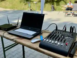 dj_gro%C3%9Fmonra_ReBa_event_7.jpg