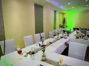 Hochzeit in Hainrode bei Nordhausen.jpg