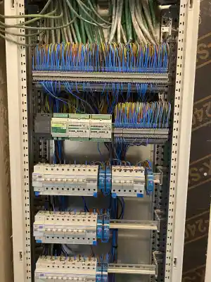 elektricien_gent-mariakerke_S-M_POWER__5.jpg