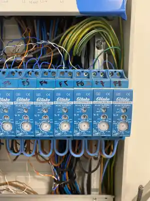 elektricien_gent-mariakerke_S-M_POWER__6.jpg